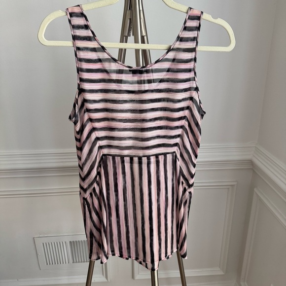 Theory 100% Silk Striped Pink and Black Sleeveless Top Blouse Size Small - Picture 4 of 6